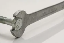 spanner holding bolt head